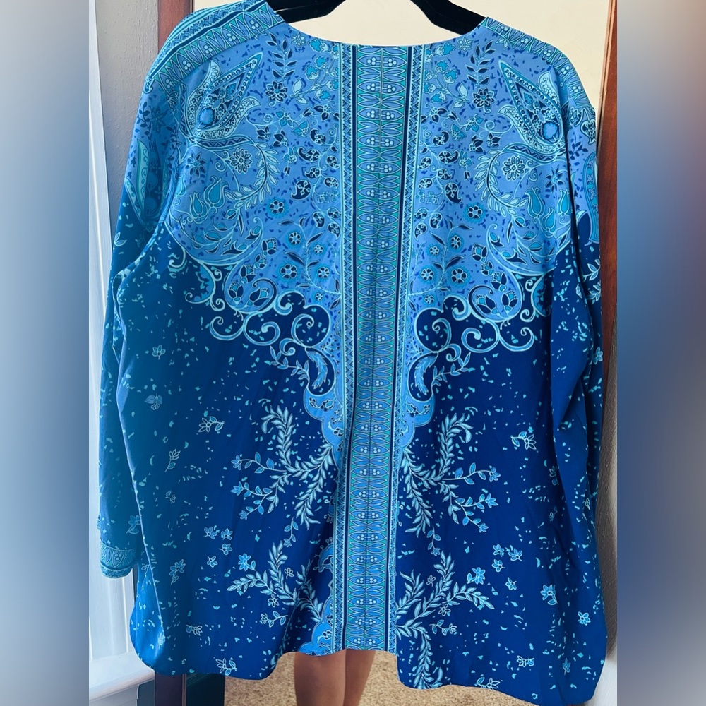 Bob Mackie Wearable Art Os - image 2